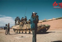 红海行动2最新爆料新闻,硬核续集再燃战火，揭秘神秘敌对势力！