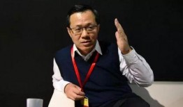 卓伟最新爆料黄小明,黄小明深陷风波，真相究竟如何？